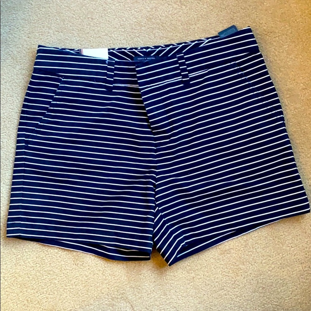 Tommy Hilfiger short shorts - NWT - size 8